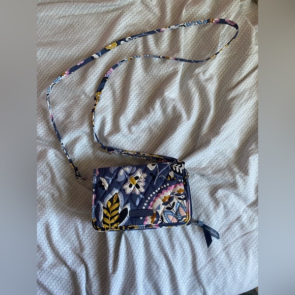 BRAND NEW Very Bradley crossbody purse - Picture 2 of 7